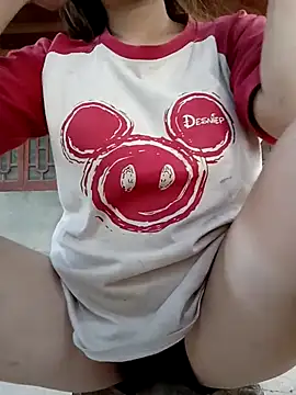 ChezyBaby online show from 11-30-25, 09:24