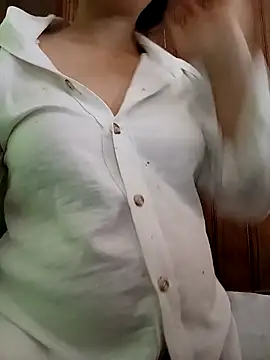 ChezyBaby online show from 12-01-25, 05:56