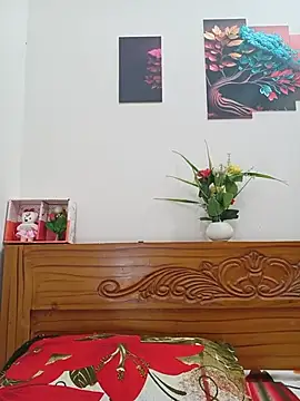 Snapshot of Sexy-Jara1 chatting on 06-27-26, 03:50 Sexy-Jara1 online show from 06-27-26, 03:50