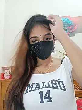Snapshot of Sexy-Jara1 chatting on 07-04-26, 04:13 Sexy-Jara1 online show from 07-04-26, 04:13