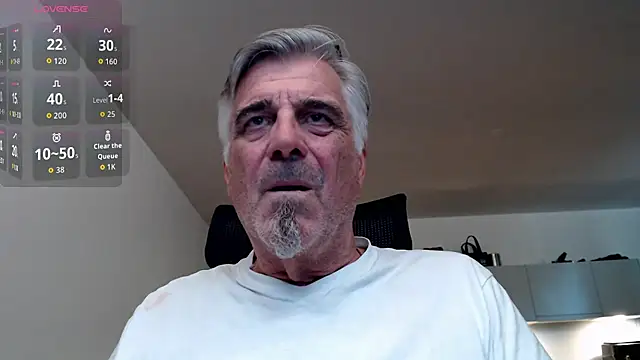 Buidapest online show from 03-21-26, 07:46