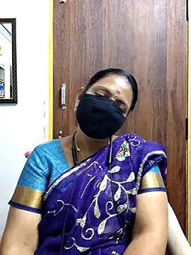 Queen-Neha online show from 03-28-26, 06:29