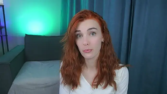 foxy cute4you online show from 04-09-26, 07:52