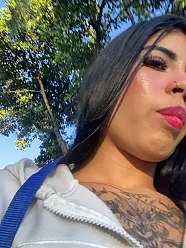 Dannii- online show from 01-17-26, 10:35