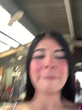 Dannii- online show from 02-04-26, 02:34