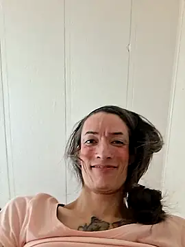 MaitressePomme3 online show from 12-02-25, 02:12