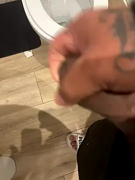 Pelotas2000 online show from 11-24-25, 06:35