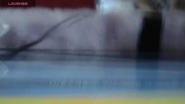 DAYANNZE online show from 11-28-25, 02:25