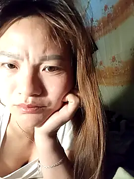 Lee-Thee online show from 11-18-25, 11:37