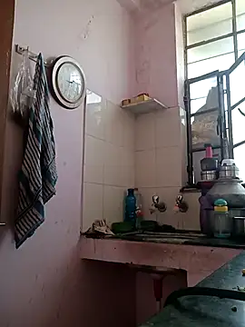 CUTE-LOVE-SWEETS online show from 04-29-26, 01:43
