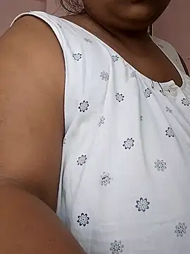 CUTE-LOVE-SWEETS online show from 07-16-26, 03:56