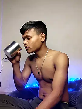Snapshot of Zinexraj chatting on 03-06-26, 09:55 Zinexraj online show from 03-06-26, 09:55