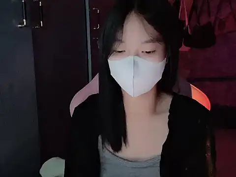 Hellen2999 online show from 11-28-25, 01:19