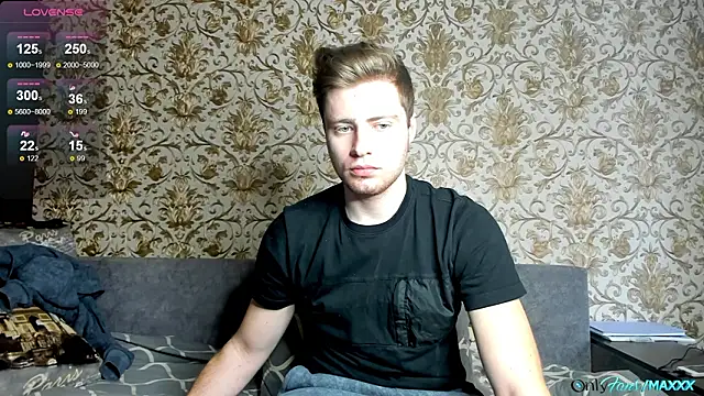 Maxhornyblondieman online show from 02-08-26, 01:03