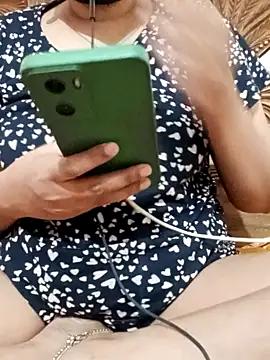 Snapshot of rupamim chatting on 12-22-25, 11:40 rupamim online show from 12-22-25, 11:40