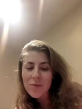 Snapshot of hotwetvix chatting on 11-17-25, 03:07 hotwetvix online show from 11-17-25, 03:07