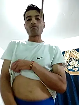 noah77  online show from 11-26-25, 02:01