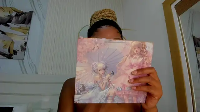 Snapshot of Afro_Luna chatting on 05-03-26, 11:27 Afro Luna online show from 05-03-26, 11:27