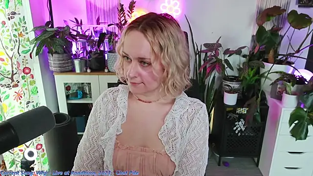 xzoeyryanx online show from 01-12-26, 07:08