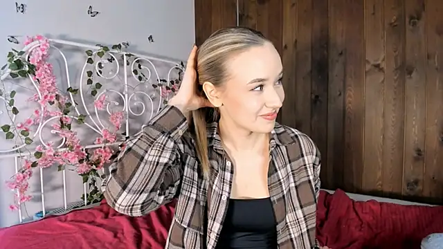 KristleKirst online show from 11-22-25, 08:13