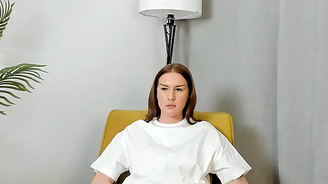 Snapshot of KeraSeres chatting on 11-18-25, 02:54 KeraSeres online show from 11-18-25, 02:54