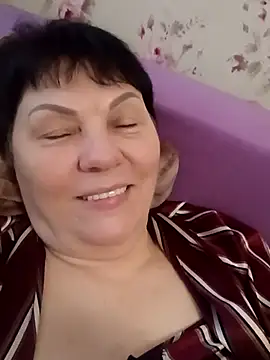 Snapshot of OliviaaSkyy chatting on 02-12-26, 06:30 OliviaaSkyy online show from 02-12-26, 06:30