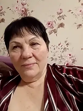 Snapshot of OliviaaSkyy chatting on 02-15-26, 05:15 OliviaaSkyy online show from 02-15-26, 05:15