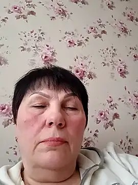 Snapshot of OliviaaSkyy chatting on 02-22-26, 12:15 OliviaaSkyy online show from 02-22-26, 12:15