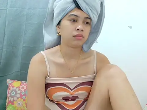 Ursexyasianskinny online show from 03-21-26, 05:34