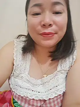 Snapshot of MiLove-Sexy chatting on 11-18-25, 03:27 MiLove-Sexy online show from 11-18-25, 03:27