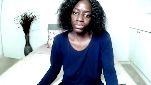 Snapshot of BrunetteNaomi8 chatting on 03-06-26, 08:38 BrunetteNaomi8 online show from 03-06-26, 08:38