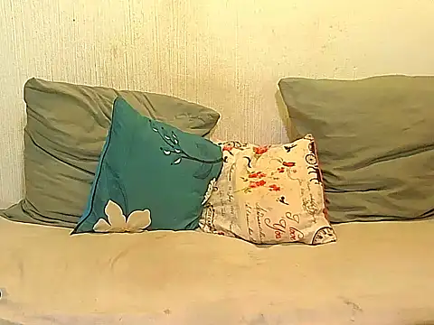 Snapshot of BrunetteNaomi8 chatting on 04-02-26, 10:40 BrunetteNaomi8 online show from 04-02-26, 10:40