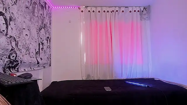 Snapshot of daniii_mua chatting on 04-18-26, 07:40 daniii mua online show from 04-18-26, 07:40