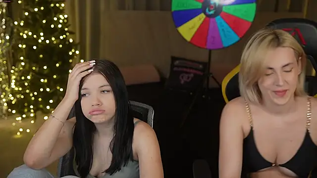 Kara cat online show from 12-21-25, 03:19