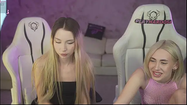 Kara cat online show from 02-26-26, 03:22