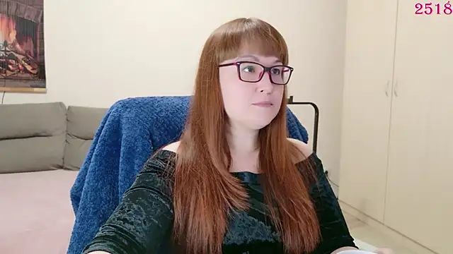 Foxy-lady online show from 04-03-26, 09:51