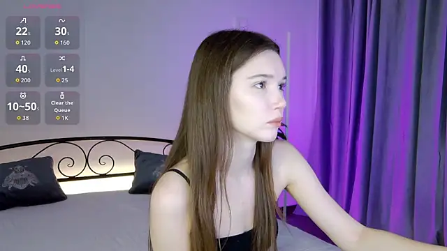 NicoletteBean online show from 11-22-25, 06:56