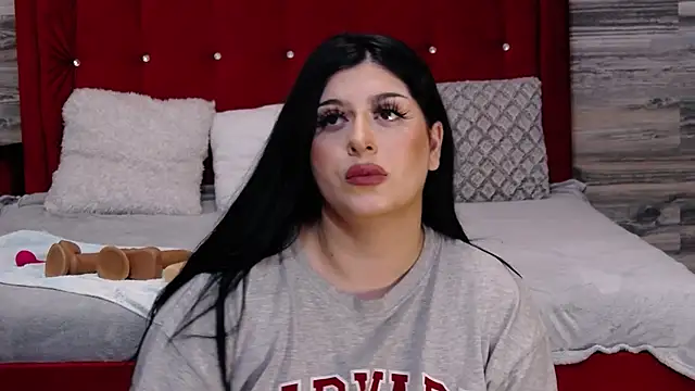 Snapshot of ElizaaBelucci chatting on 11-21-25, 05:28 ElizaaBelucci online show from 11-21-25, 05:28