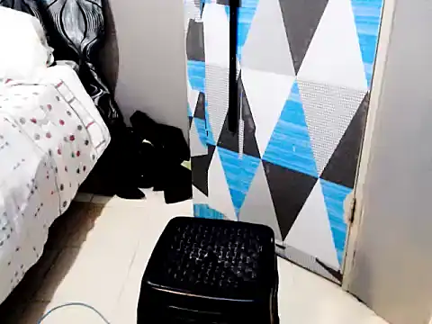 Savannah Cock online show from 11-22-25, 01:15