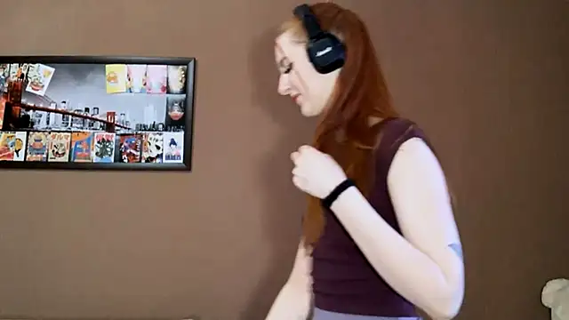 MichelinaCropleys online show from 12-04-25, 07:06