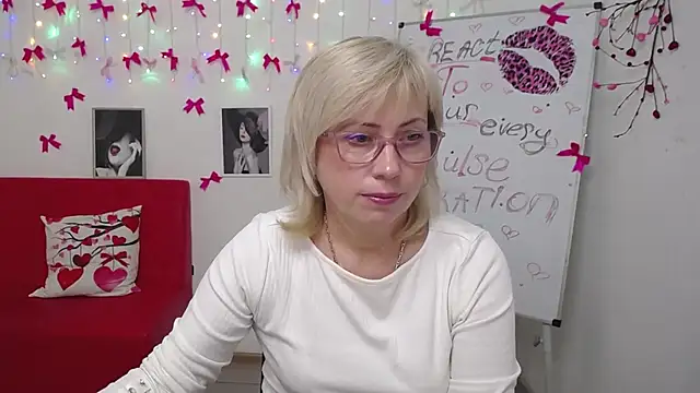 LaurenWishy online show from 03-05-26, 06:15