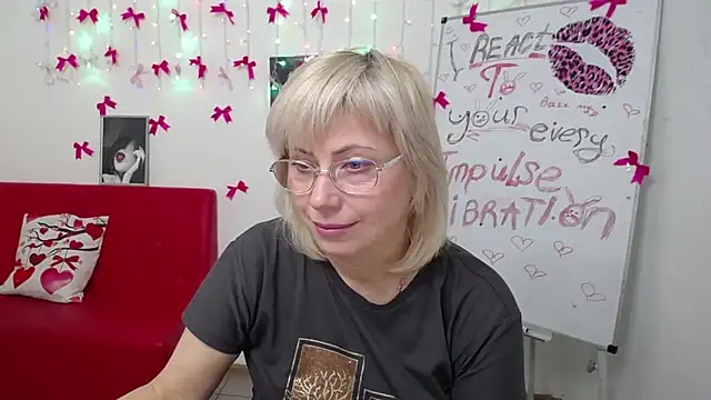 LaurenWishy online show from 03-23-26, 06:28