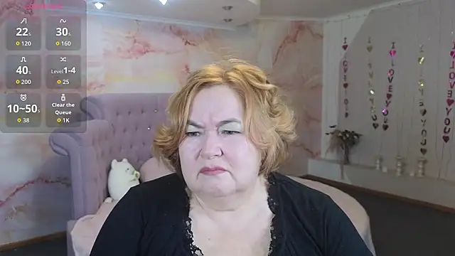 Nola Nektar online show from 11-25-25, 04:34