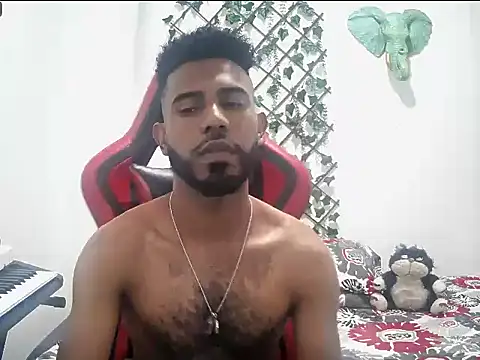 Snapshot of alberthot11 chatting on 12-05-25, 07:43 alberthot11 online show from 12-05-25, 07:43