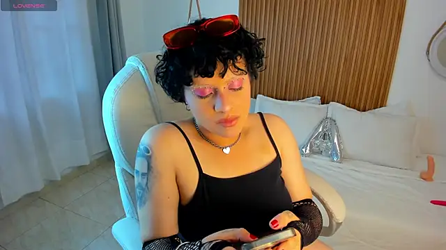 Alaska deluxe online show from 12-20-25, 10:17