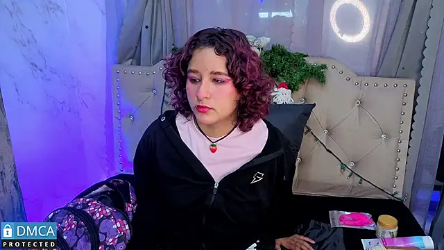 ahsly Zam online show from 12-17-25, 03:01