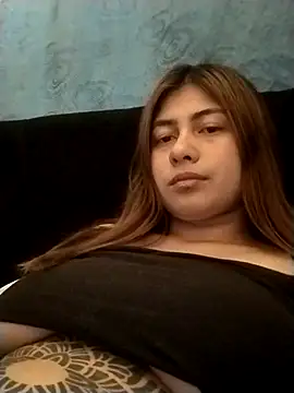 Emmyxxx online show from 12-22-25, 07:05