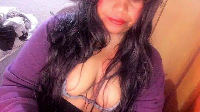 ebonycamelia online show from 05-27-26, 10:51