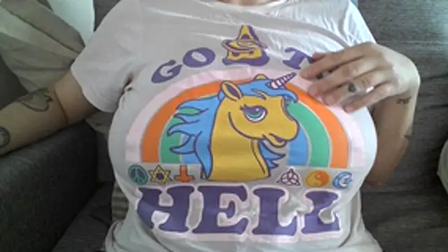 xxxluana online show from 06-08-26, 07:03