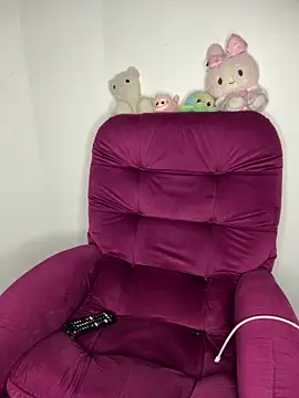 Valen-Foxx1 online show from 04-16-26, 06:36